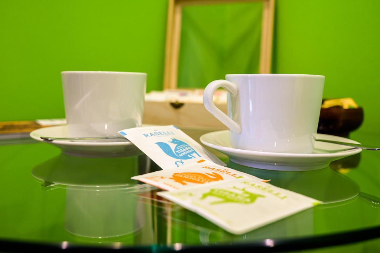 Le Rondini Hotel Tirano Ngoại thất bức ảnh