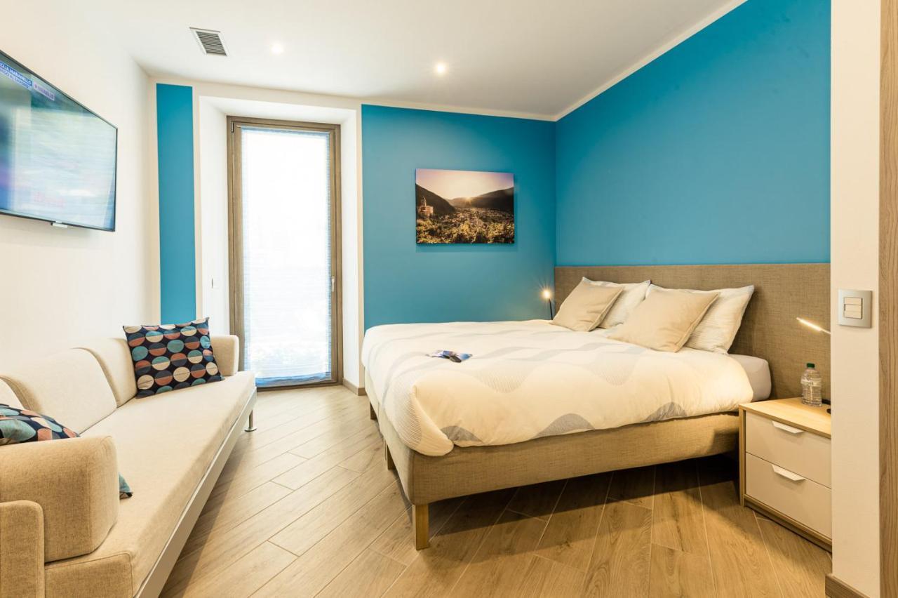Le Rondini Hotel Tirano Ngoại thất bức ảnh